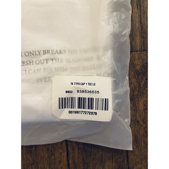 SHIPS ASAP Taylor Swift Tortured Poets Department Capital One TTPD T-Shirt LARGE - Picture 7 of 7